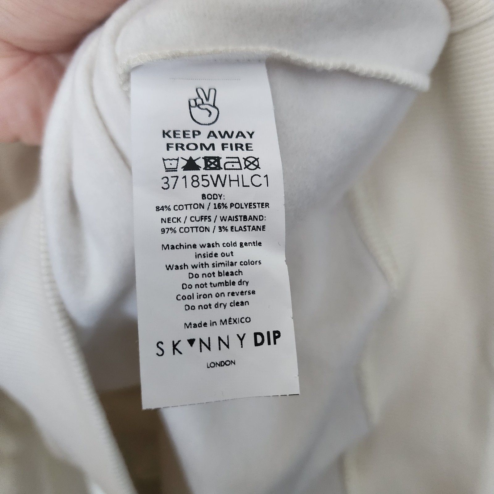 Skinnydip London White Fleece Crewneck Pullover Sweatshirt Graphic Print Xxl Nwt — image 5 of 5